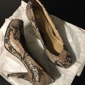 Isola Snake Skin Taupe/Navy Blue platform heels #8